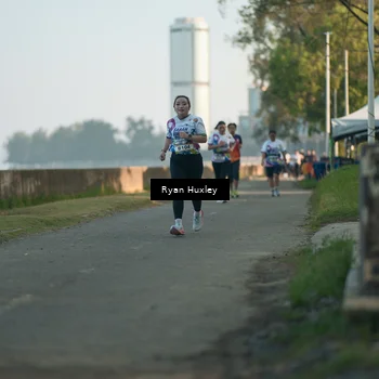 Runner Photo 6085111