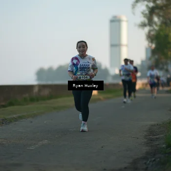 Runner Photo 6085116