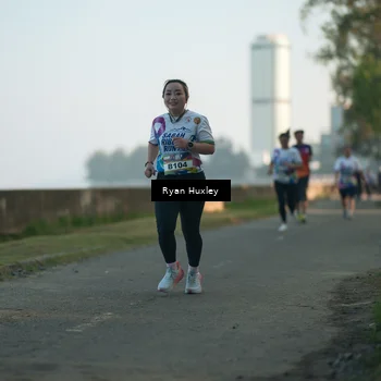 Runner Photo 6085121
