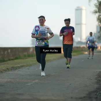 Runner Photo 6085126