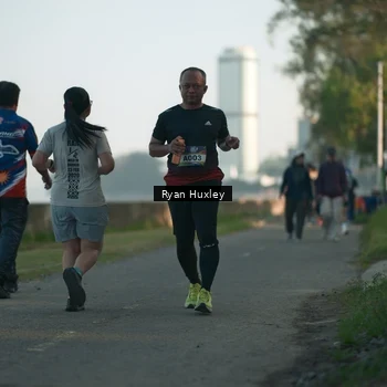 Runner Photo 6085169