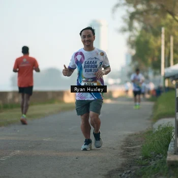 Runner Photo 6085176