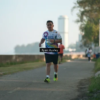 Runner Photo 6085179