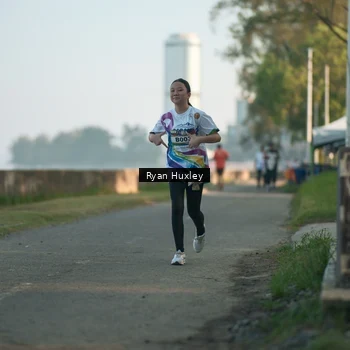 Runner Photo 6085192