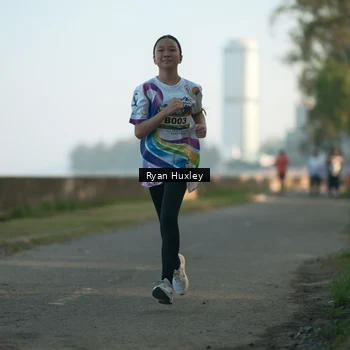 Runner Photo 6085195