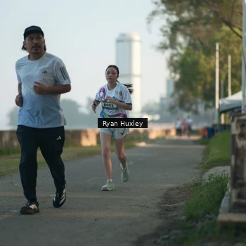 Runner Photo 6085206