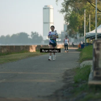 Runner Photo 6085217