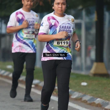 Runner Photo 6085228
