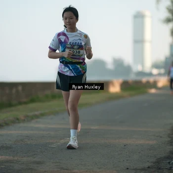 Runner Photo 6085230