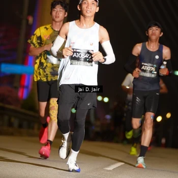 Runner Photo 6085245
