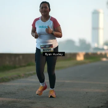 Runner Photo 6085246