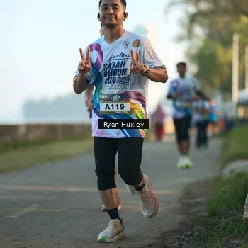 Runner Photo 6085253