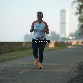 Runner Photo 6085254