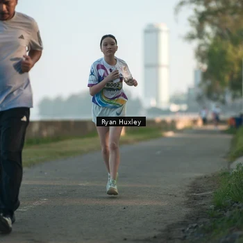 Runner Photo 6085257