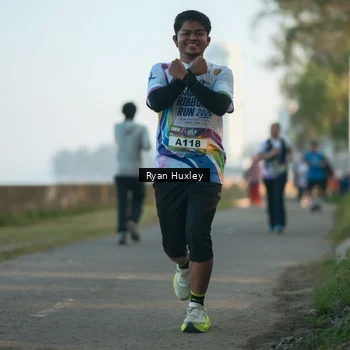 Runner Photo 6085262