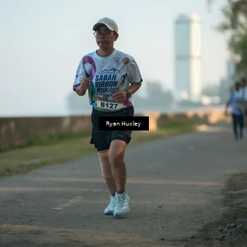 Runner Photo 6085300