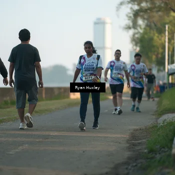 Runner Photo 6085305