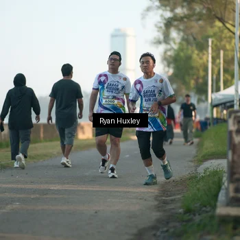 Runner Photo 6085311