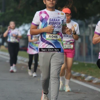 Runner Photo 6085315