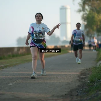 Runner Photo 6085331