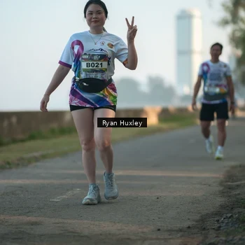 Runner Photo 6085336