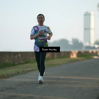 Runner Photo 6085344