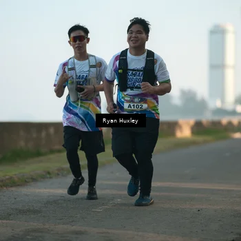 Runner Photo 6085356