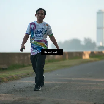 Runner Photo 6085367