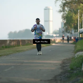 Runner Photo 6085368
