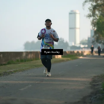 Runner Photo 6085371