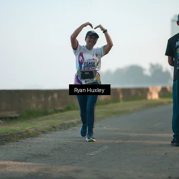 Runner Photo 6085388