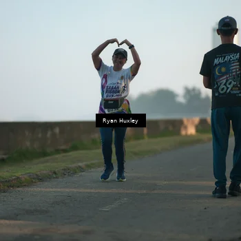 Runner Photo 6085391