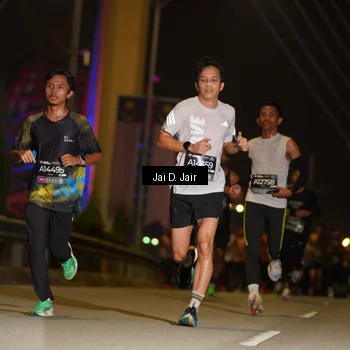Runner Photo 6085394