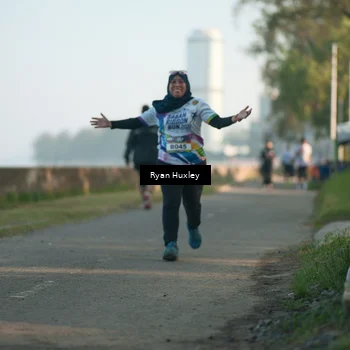Runner Photo 6085460