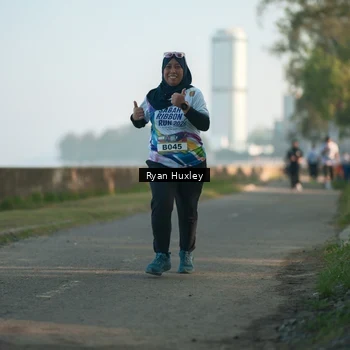 Runner Photo 6085470