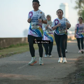 Runner Photo 6085491