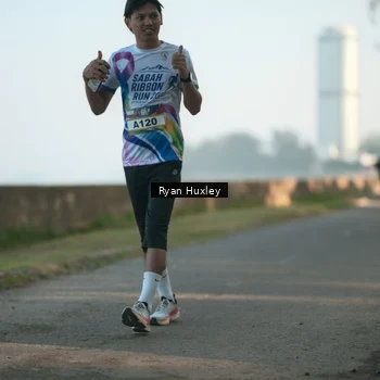 Runner Photo 6085497