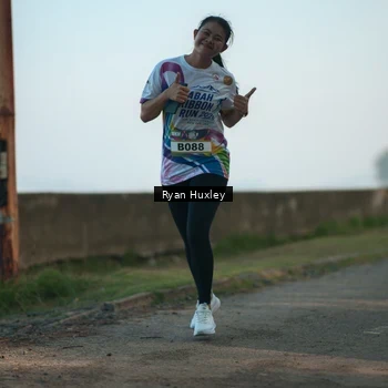 Runner Photo 6085536