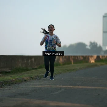 Runner Photo 6085546