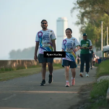 Runner Photo 6085618