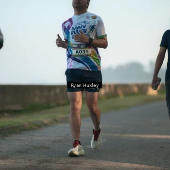 Runner Photo 6085640