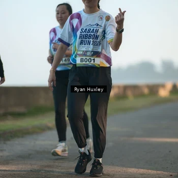 Runner Photo 6085646