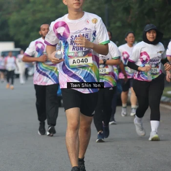 Runner Photo 6085694