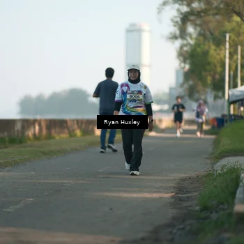 Runner Photo 6085699