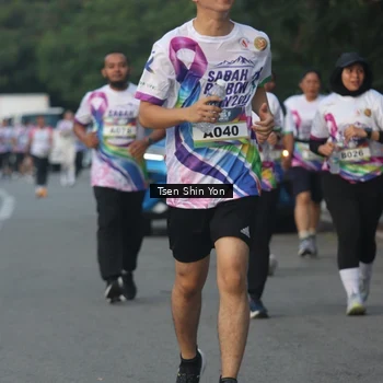 Runner Photo 6085706