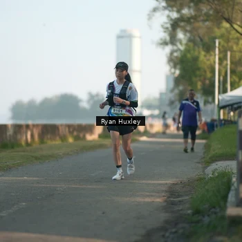 Runner Photo 6085742