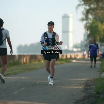 Runner Photo 6085746
