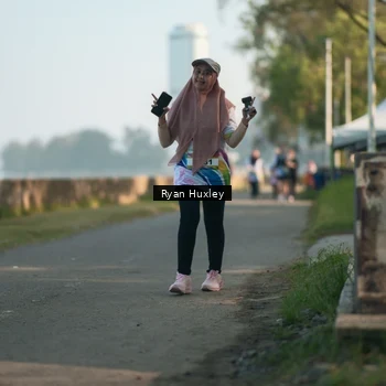 Runner Photo 6085749