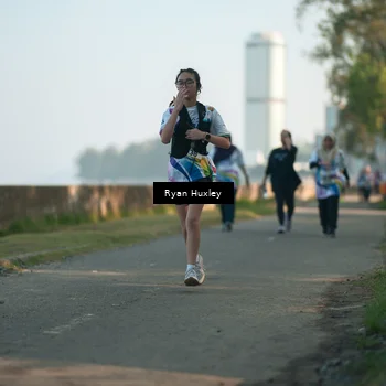 Runner Photo 6085771