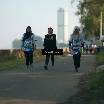 Runner Photo 6085772